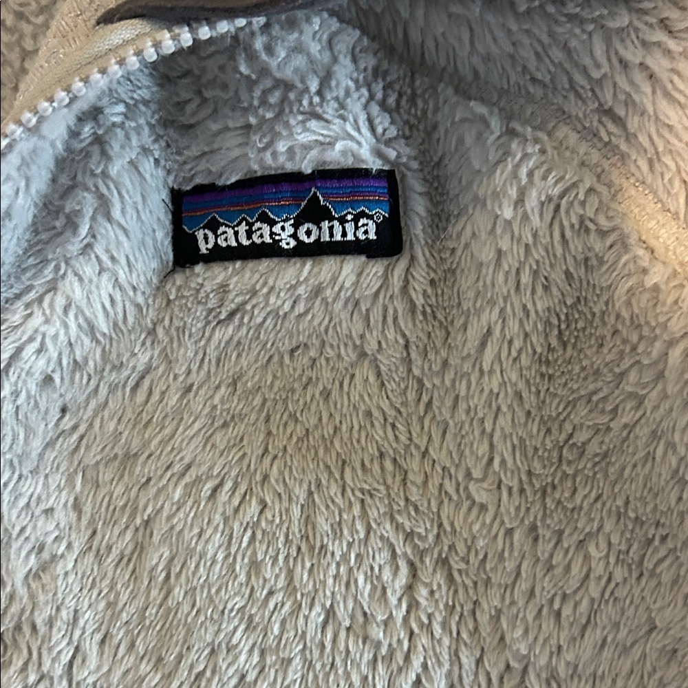 Patagonia Fleece Hoodie - Picture 3 of 3